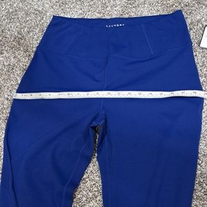 Laundry by Shelli Segal Royal Blue active wear yoga pants NWT Size Large